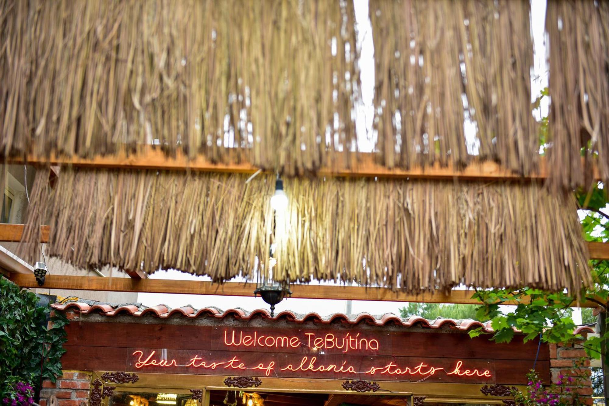 Te Bujtina Hotel- Cozy Stay With Traditional Breakfast Near Beach Golem  Exterior foto